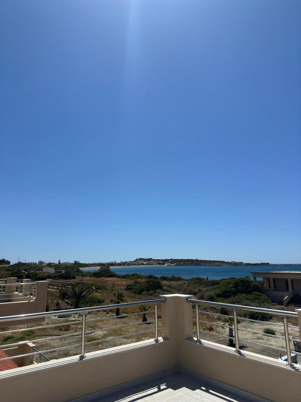 Apartment Milolithos *